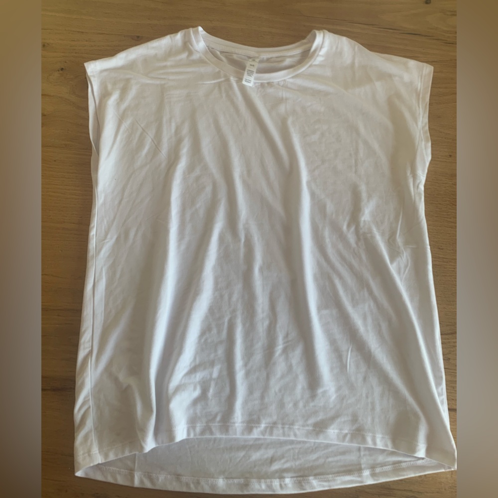 Kyodan Short Sleeve Boxy Tee Shirt White Women’s Small Preloved